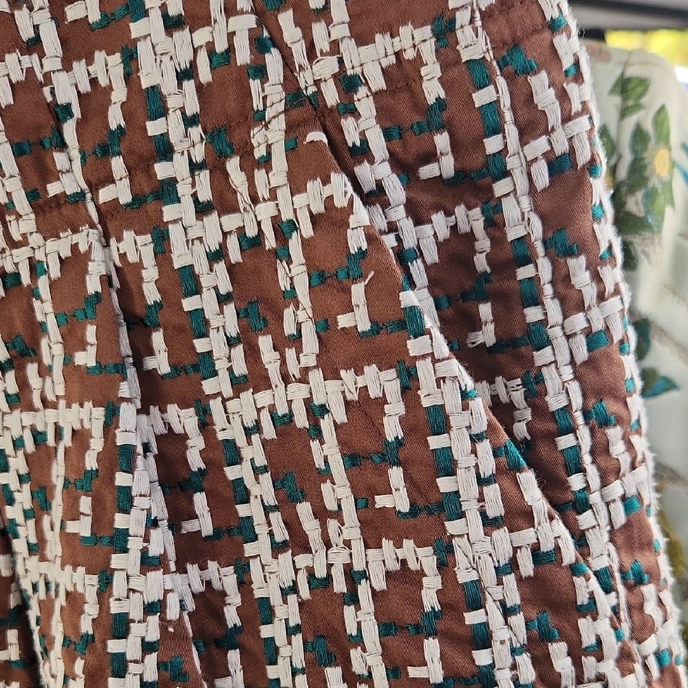 Geometric Patterned Skirt - Picture 3 of 5